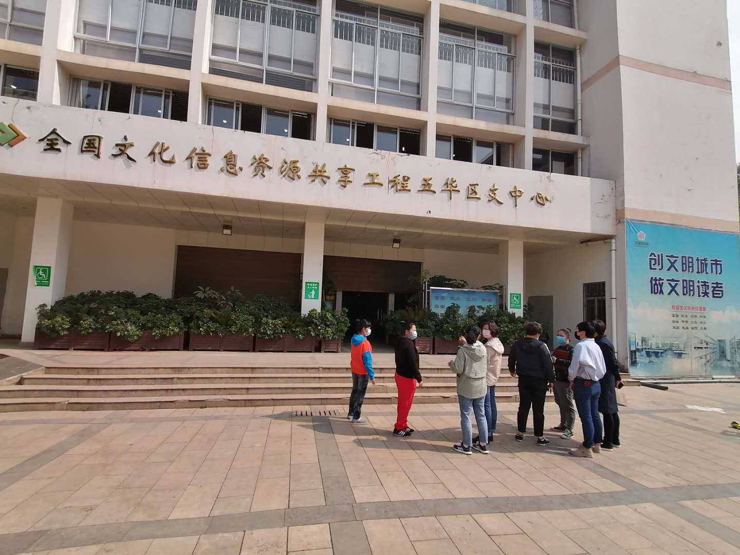 d0b4ad693a5706ffa7c6e6780dfe457(压缩).jpg